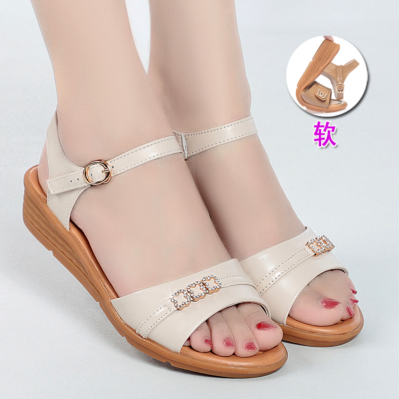 妈妈凉鞋女平底真皮软底夏季舒适中老年大码女鞋41一43女士凉皮鞋