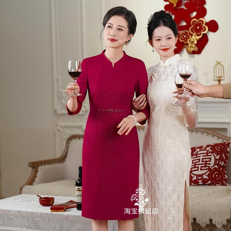 结婚妈妈晚装礼服气质大码连衣裙2025春季新款喜婆婆婚宴喜服高贵