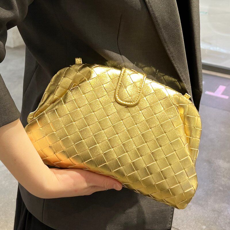 真皮云朵包女2025新款手包编织腋下包小众手机包高级质感单肩小包