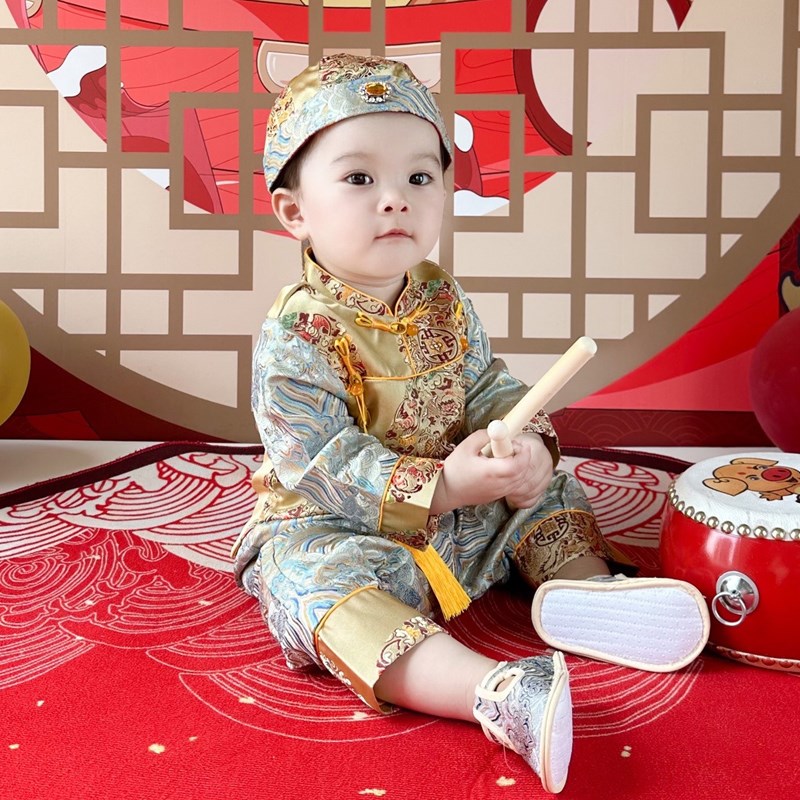周岁礼服男宝宝一岁抓周服百天宴生日衣服男童中式分体唐装套装秋
