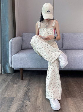 减龄碎花背带裤春夏季2025新款韩系可爱宽松休闲直筒阔腿连体长裤