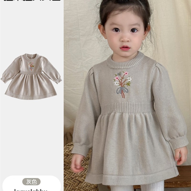 女婴秋季服装2025新连衣裙女孩刺绣针织毛衣连衣裙儿童出门时尚公