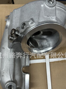 适用宝马B38 1.5T 11657633795 11657636784直头涡轮增压器涡壳