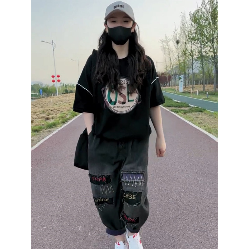2025年夏季新款字母印花短袖T恤+刺绣水洗薄款牛仔哈伦裤两件套女,女装/女士精品,时尚套装,淘宝优惠券,粉丝福利购,淘宝优惠卷