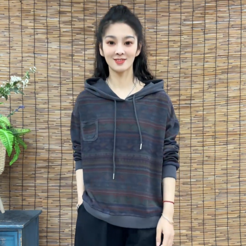 2025印花百搭连帽卫衣女