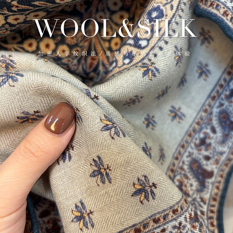 雅致古典氛围感!轻奢丝毛围巾女冬季多功能真丝羊毛方巾装饰领巾