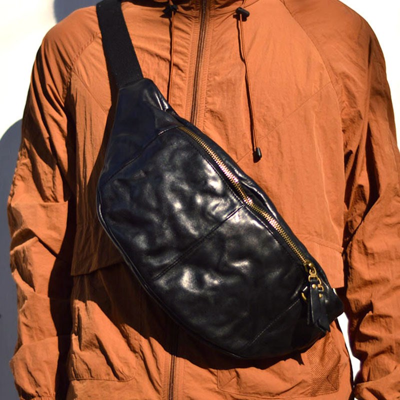 真皮男士大胸包植鞣皮斜挎包头层牛皮户外休闲复古机车骑行背包潮