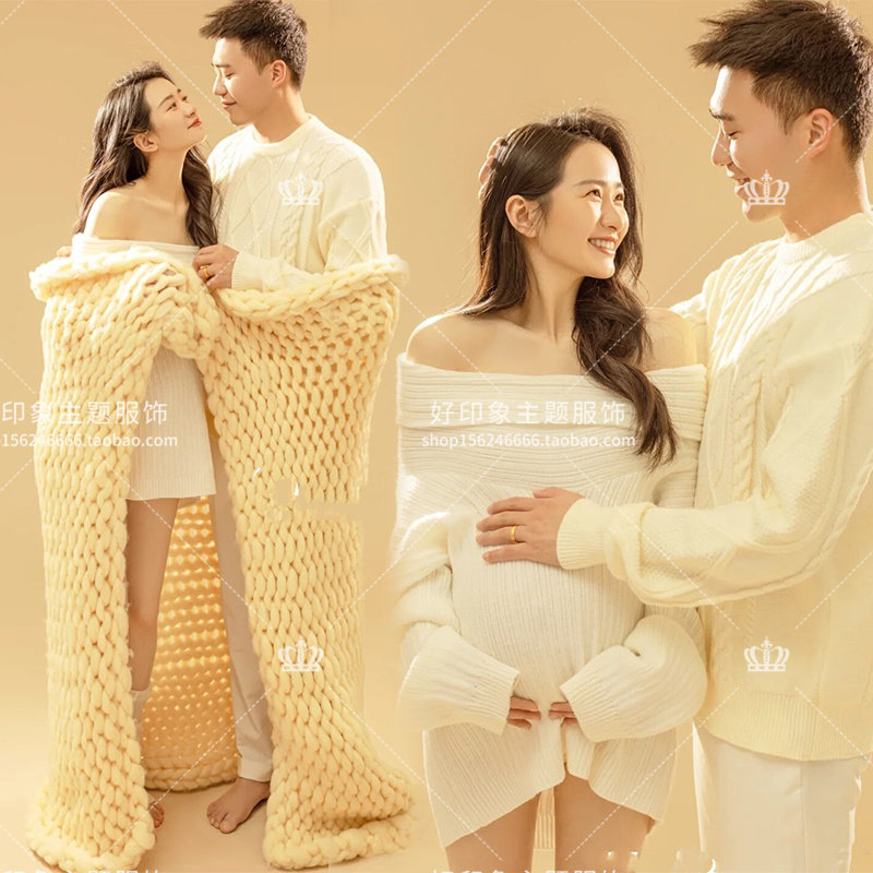 韩版新款孕妇拍照服装居家情侣影楼摄影I服饰白色针织毛衣粗线毯