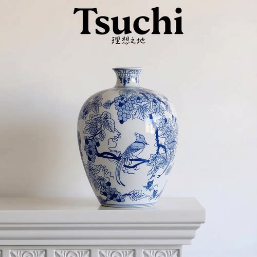 景德镇纯手绘复古青花瓷花瓶葡萄花鸟圆肚瓶客厅玄关开运轻奢摆件