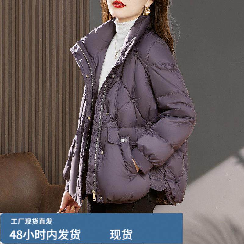 羽戎服冬短款宽松胖MM大尺码女装洋派中年妈妈装立领保暖白鸭戎外