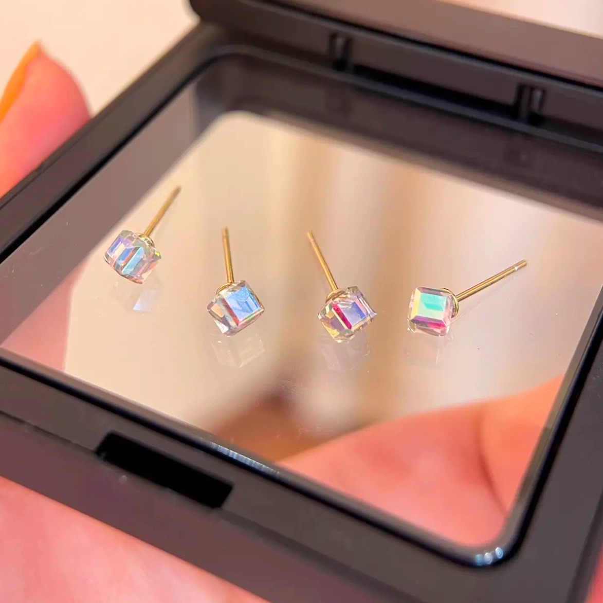 银针极光方糖耳钉小众简约设计轻奢高级感耳环气质时尚简约耳饰