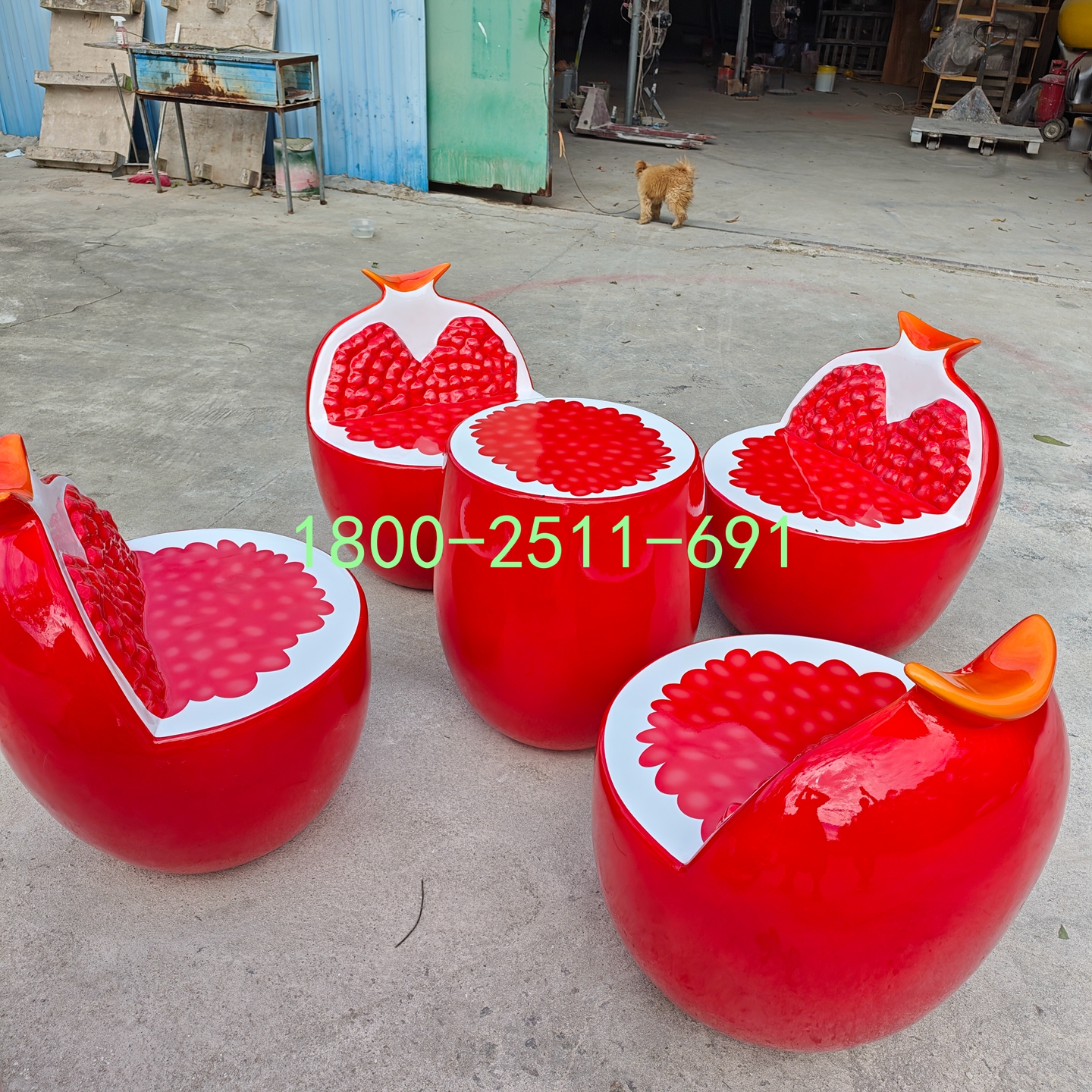 民族团结主题公园景观石榴籽造型桌椅摆件玻璃钢水果卡通娃娃雕塑