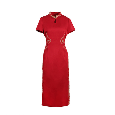 六礼2025精选品牌女装高端时尚气质百搭深红色连衣裙-17301