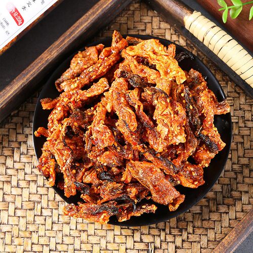 甜辣鱼皮香酥休闲解馋小零食开袋即食网红办公室蜜汁酥脆香辣鱼皮