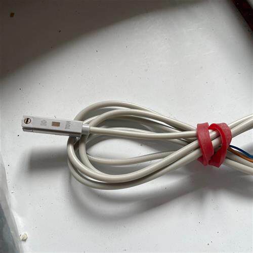 磁性开关 TOH T3H3 T2H T0H T3PH T2V F2H F3H气缸感测感应器