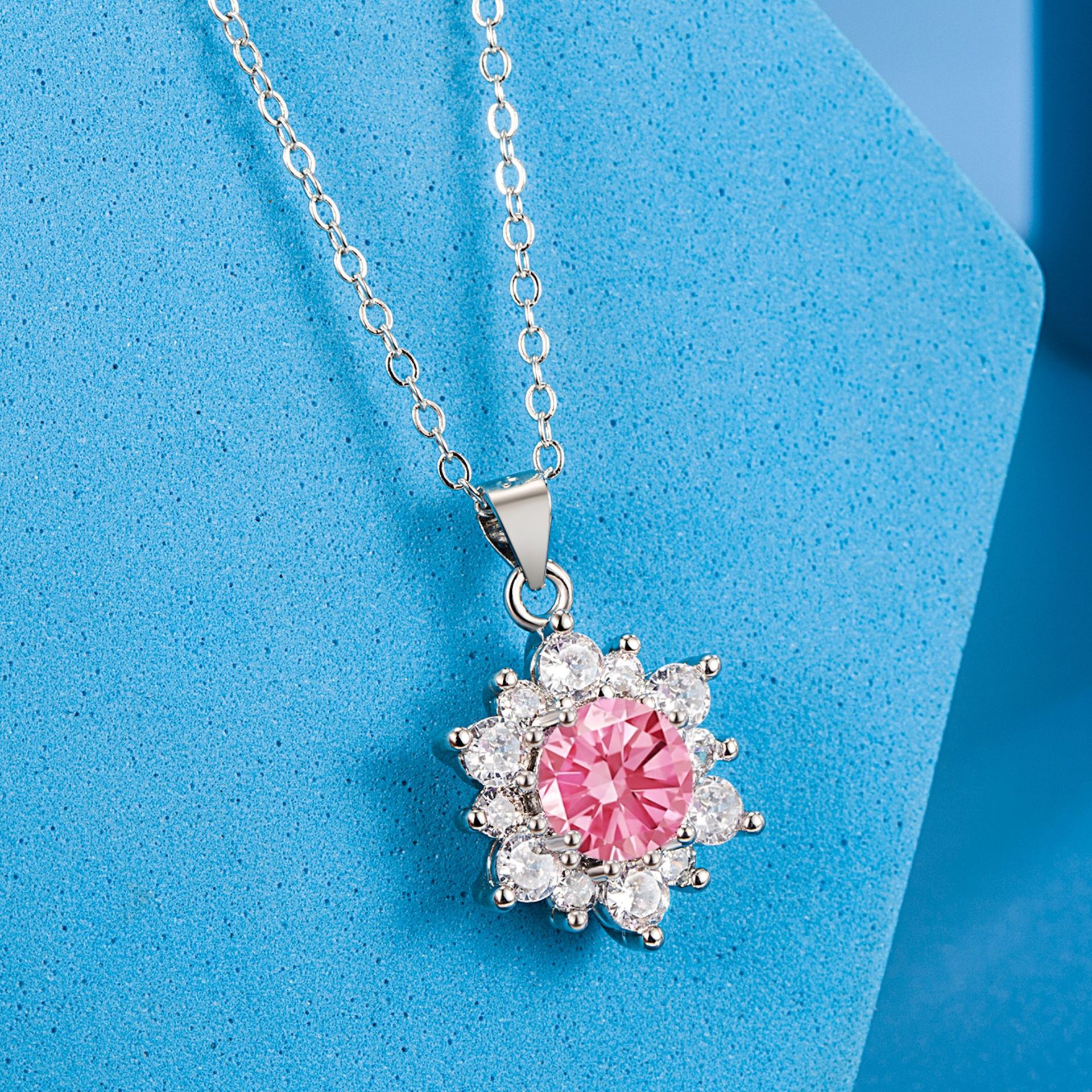 钻石之乡河南柘城河南人工钻石欧美外贸热卖气质满钻雪花项链时尚