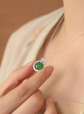 玉髓吊坠女款蝴蝶结小水滴项链气质百搭时尚轻奢气质锁骨链Da3124