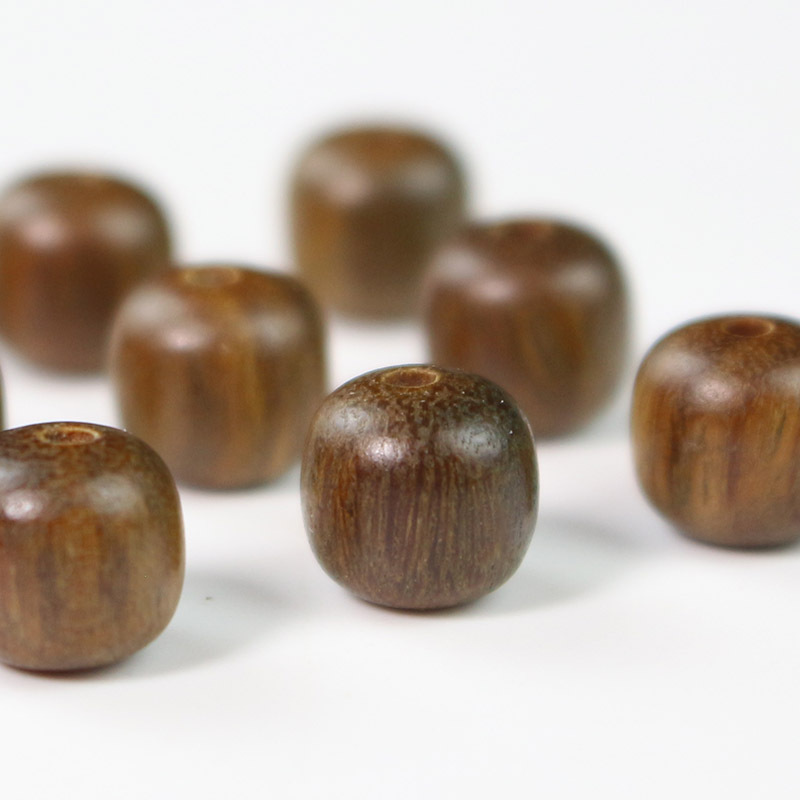 菩提之乡中国海南厂家绿檀木散珠个性桶珠7*8MM老形DIY手串配件珠