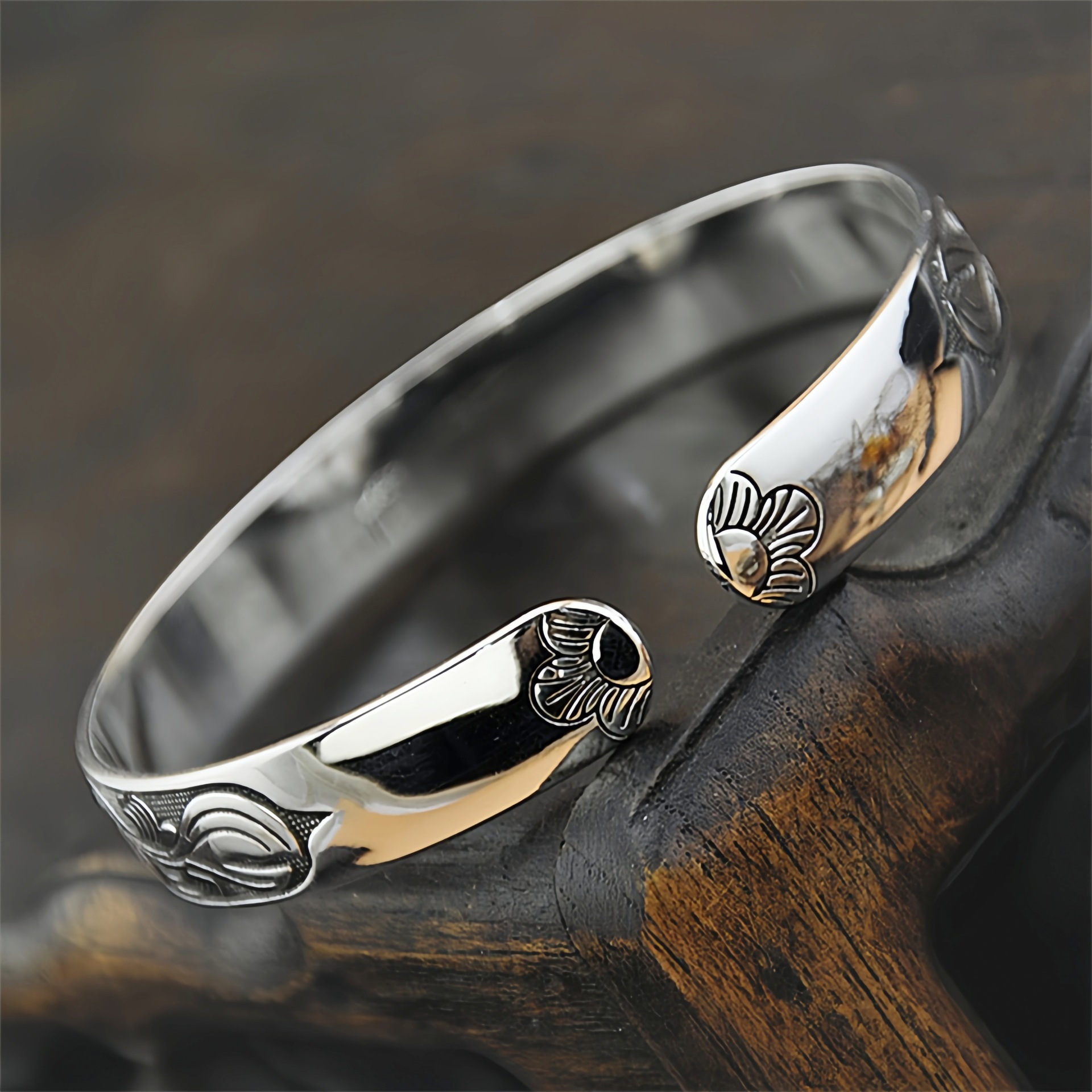 钻石之乡河南柘城河南人工钻石复古泰银黑色时尚花朵手环绽梅藤叶