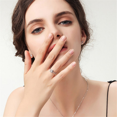 钻石之乡河南商丘新款时尚银心形戒指女日韩潮人学生清新爱a0051