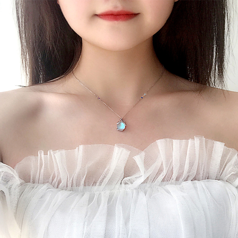 钻石之乡河南柘城河南人工钻石原创月光石萤火虫吊坠925纯银项链