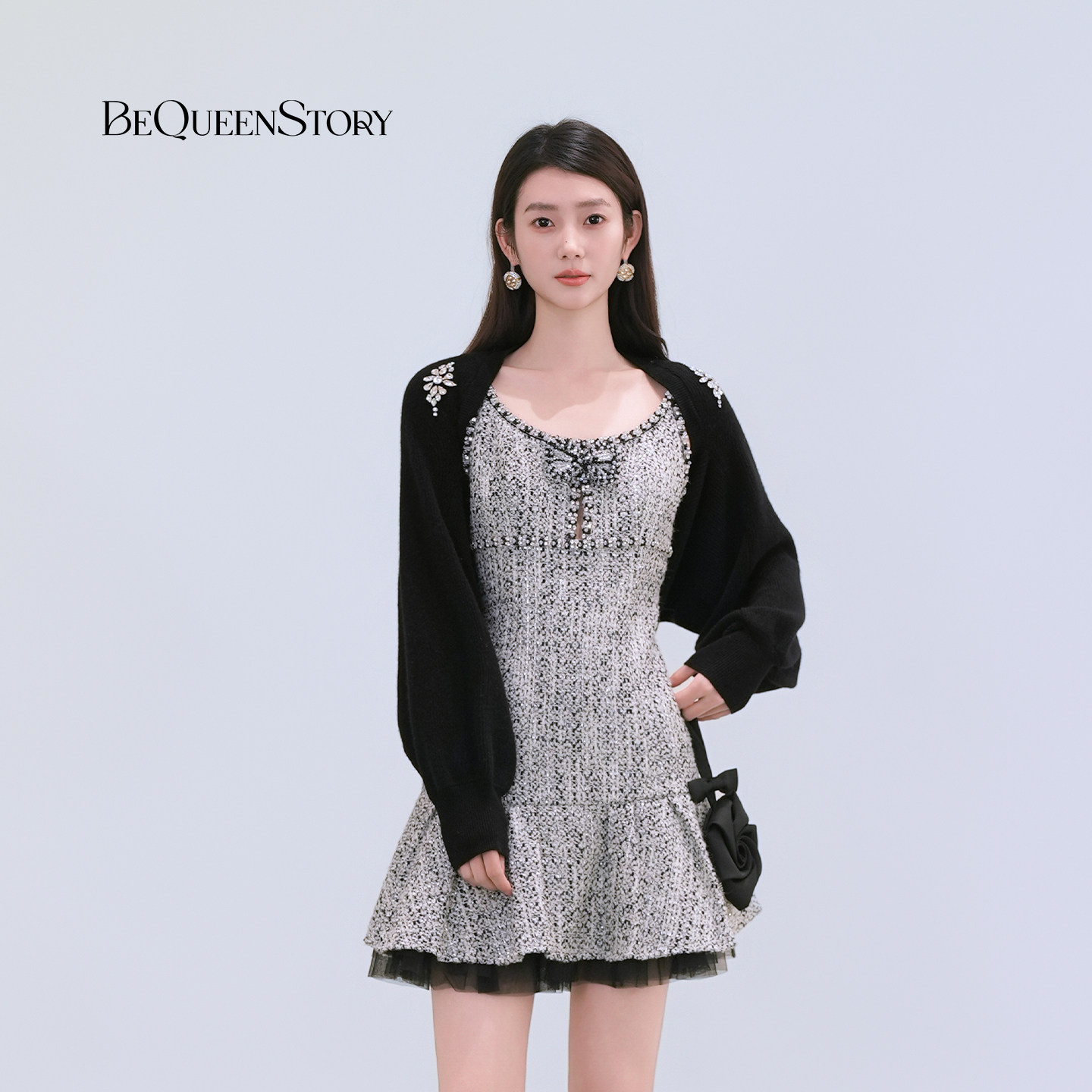 BeQueenStory26早春新款黑烫钻装饰羊毛针织短外套坎肩上衣毛衣