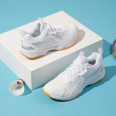 李宁羽毛球鞋男女款全能王V系列