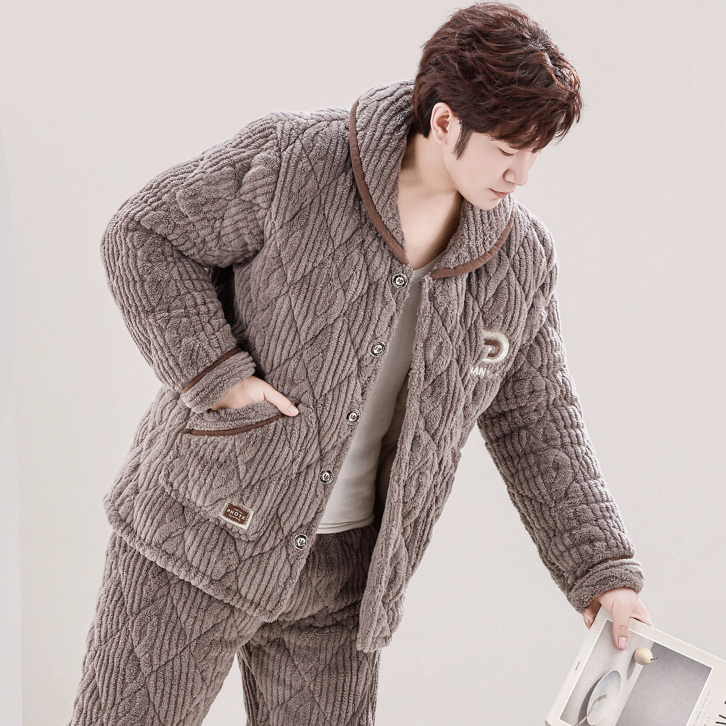 睡衣男士冬季三层珊瑚绒夹棉袄加厚加绒保暖可外穿家居服套装冬款,女士内衣/男士内衣/家居服,睡衣/家居服套装,淘宝优惠券,粉丝福利购,淘宝优惠卷