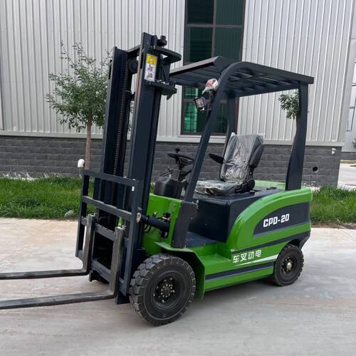 跨境四支点座驾式叉车电动锂电1.5吨1.8吨叉车实心胎3米-4.5米