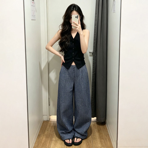 韩系ootd松弛感穿搭一整套女夏季黑色挂脖上衣格子阔腿裤两件套装