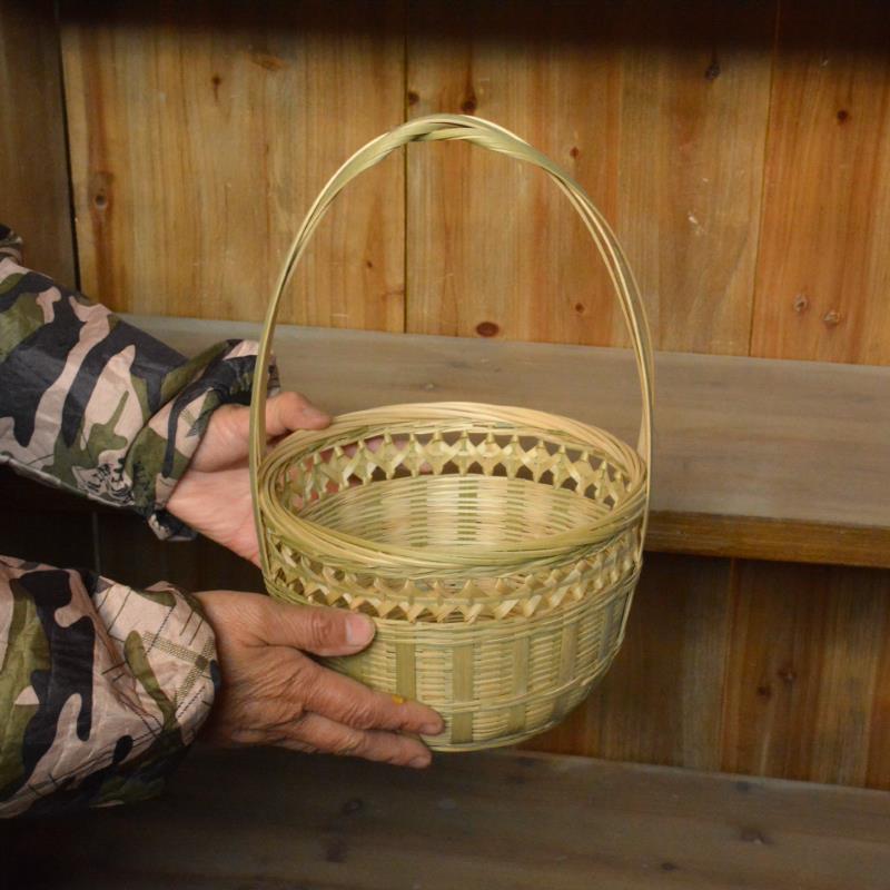 竹篮子手提竹编制品家用圆形采摘篮青蔑手工编织装小吃零食草莓篮