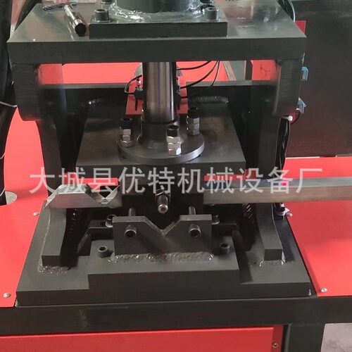 方管90度角冲孔机数控液压冲孔截断机压扁倒角铁板冲孔机