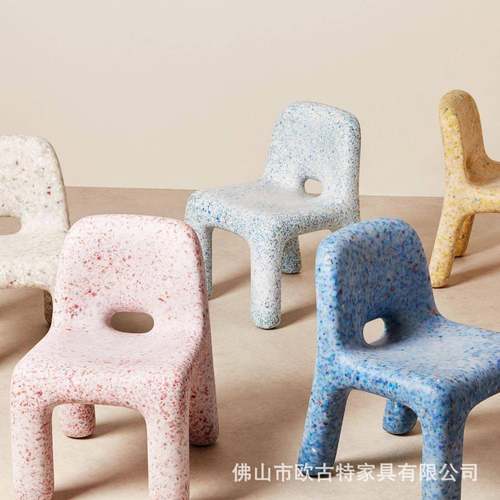 户外家具小凳子LLDPE塑料矮凳网红靠背小孩板凳幼儿园儿童椅凳子