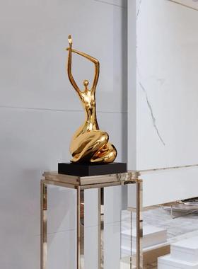 曼舞少女人物雕塑树脂电镀工艺软装饰品客厅玄关女人体桌面艺术品