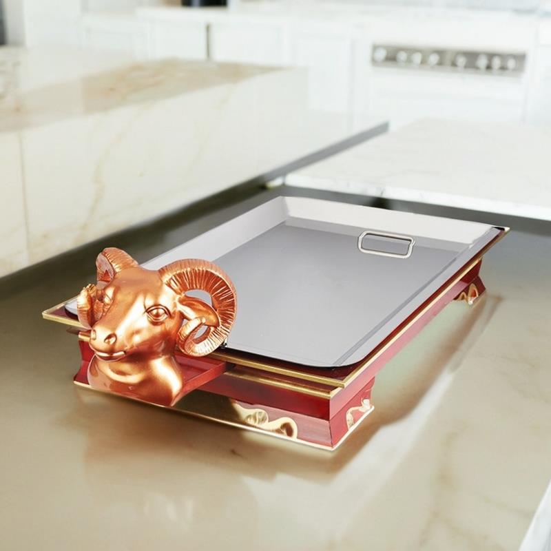 蒙古元素特色烤全羊盘子手把肉牛头宴托盘实木羊头盘可加热不锈钢