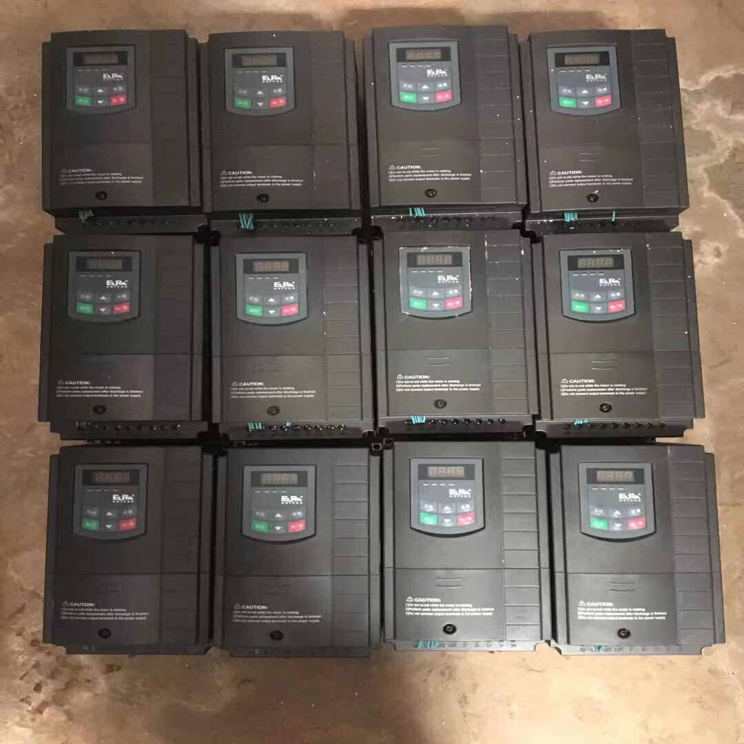 欧瑞E2000-0055T3拆机变频器55KW11KW三项