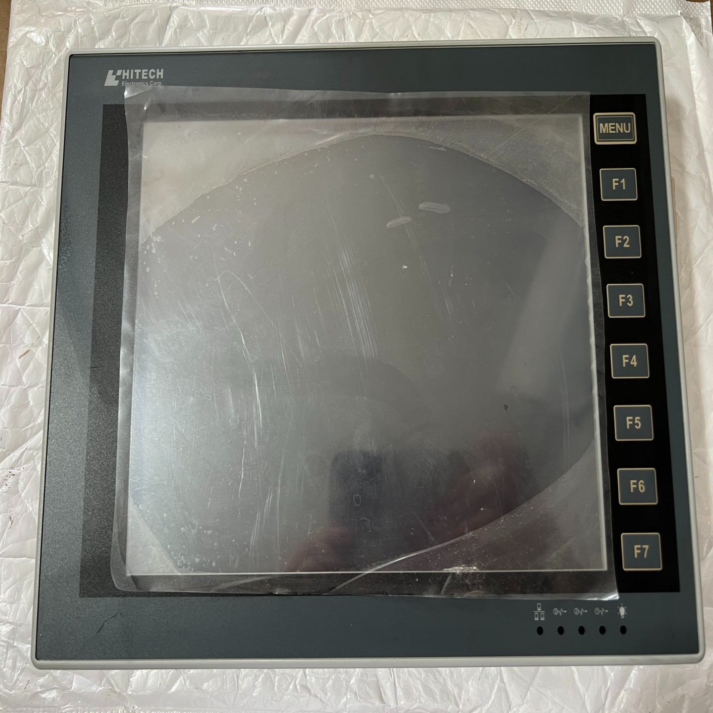 海泰克PWS6A00T-P实物图片二手拆机功能包好已