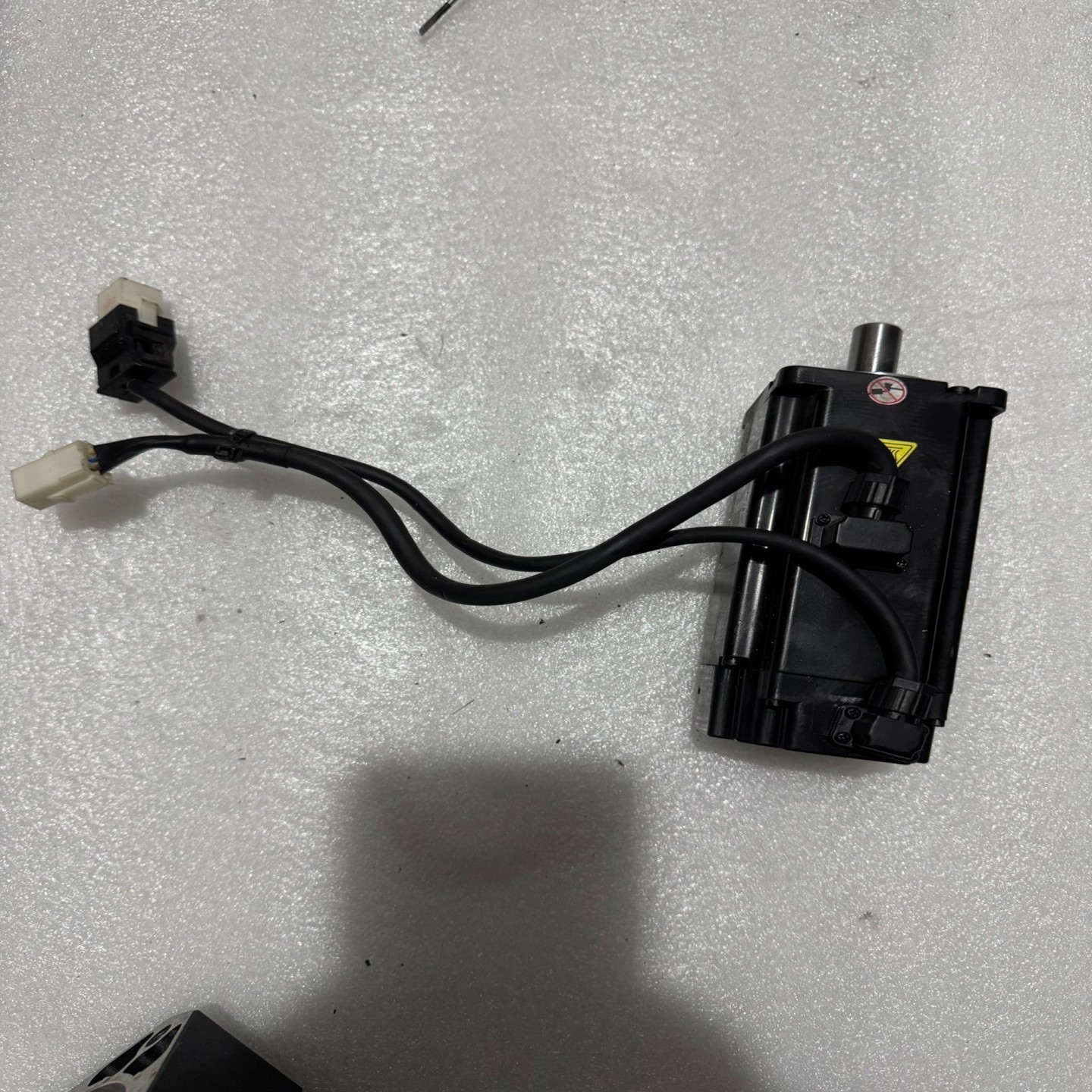 东菱伺服电机DM1M-04A60I8E