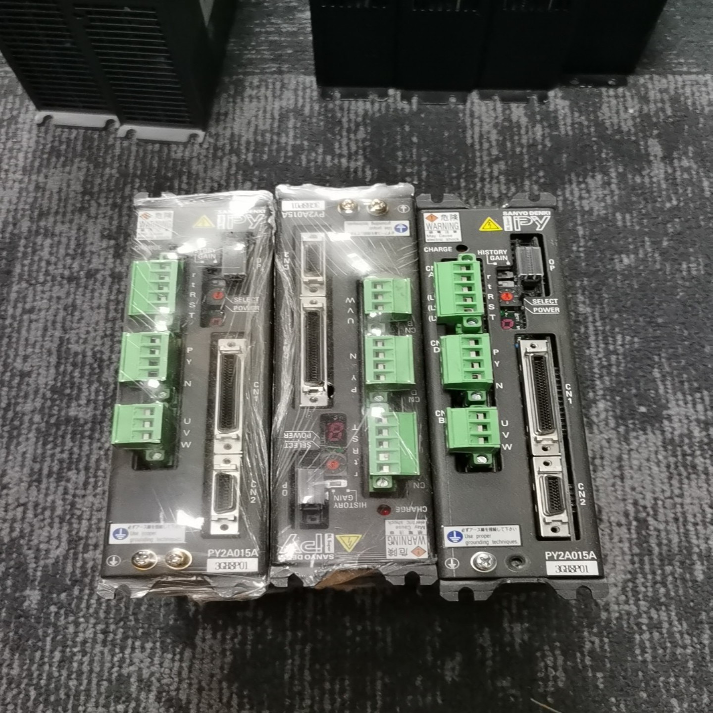 PY2A015A3GH8P01  二手成色很不错有意者不要【议价】