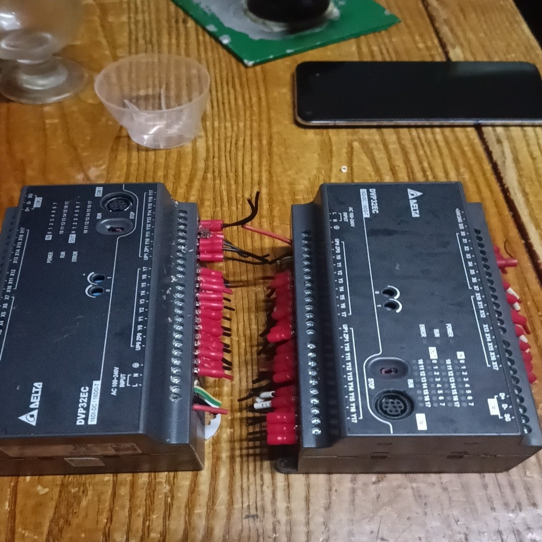 台达PLC控制器 DVP32EC00T3二手拆机功能正常