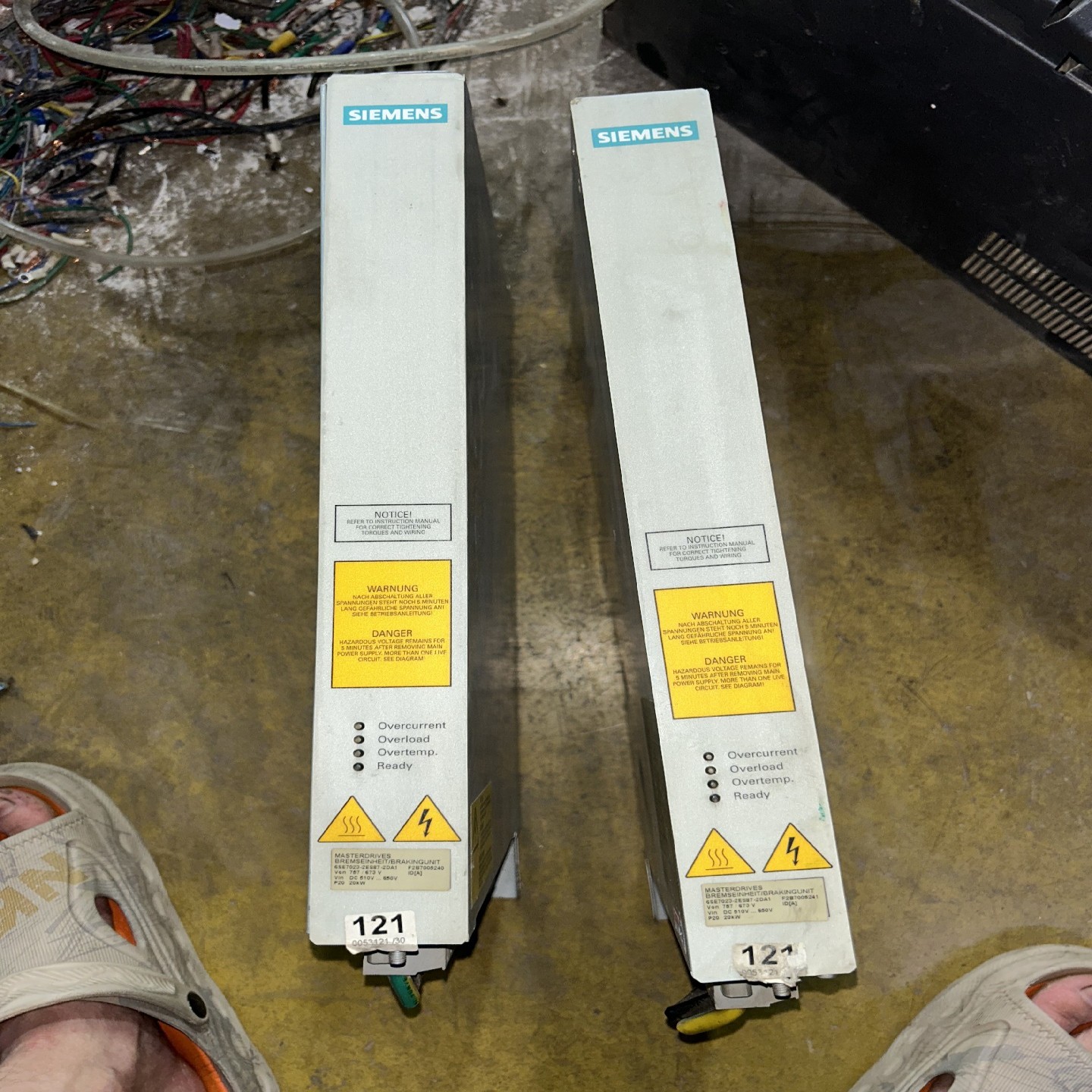 西门子制动单元6SE7023-2ES87-2DA1-Z二