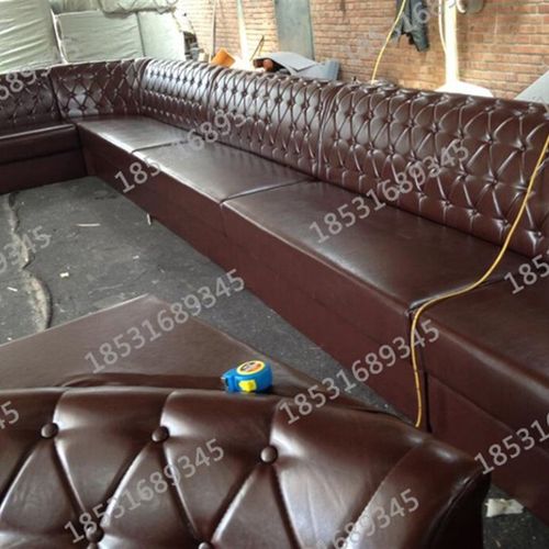 极速轰趴馆e量贩式KTV卡座沙发定制做包厢拉钻扣组合复古工业风酒