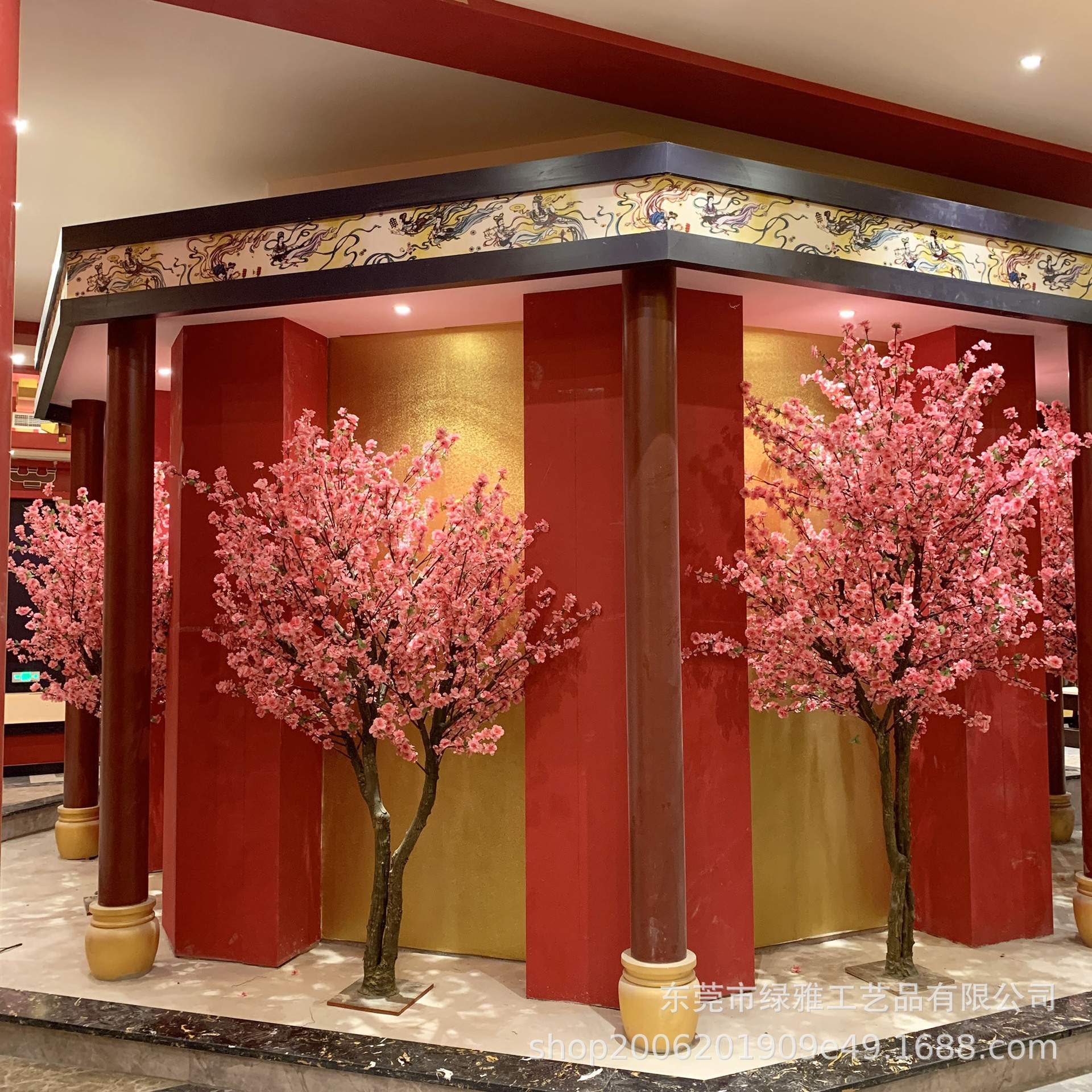 仿真桃花树粉桃花树真杆桃花树影城拍摄道具商场餐饮店造景花树