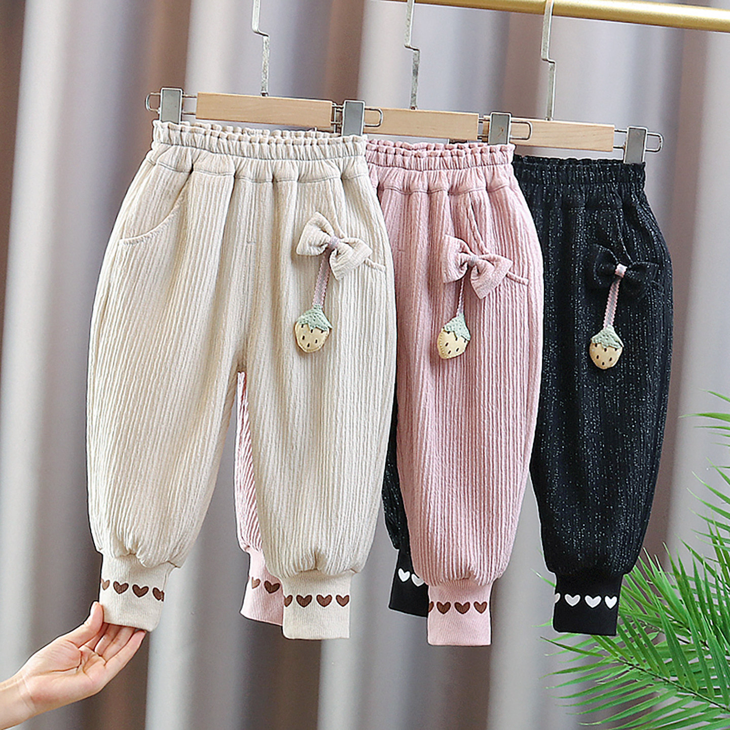 女童裤子2025新款春秋季婴儿洋气休闲长裤宝宝百搭卫裤儿童运动裤