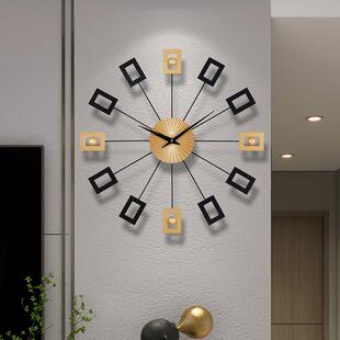 挂钟客厅创意大气家用墙壁挂饰时钟艺术2025新款现代简约轻奢钟表