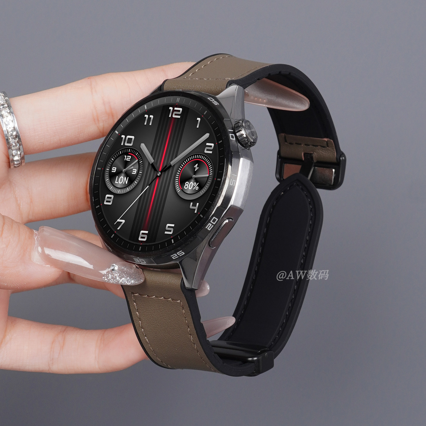 适用华为GT6表带gt5疯马纹真皮男