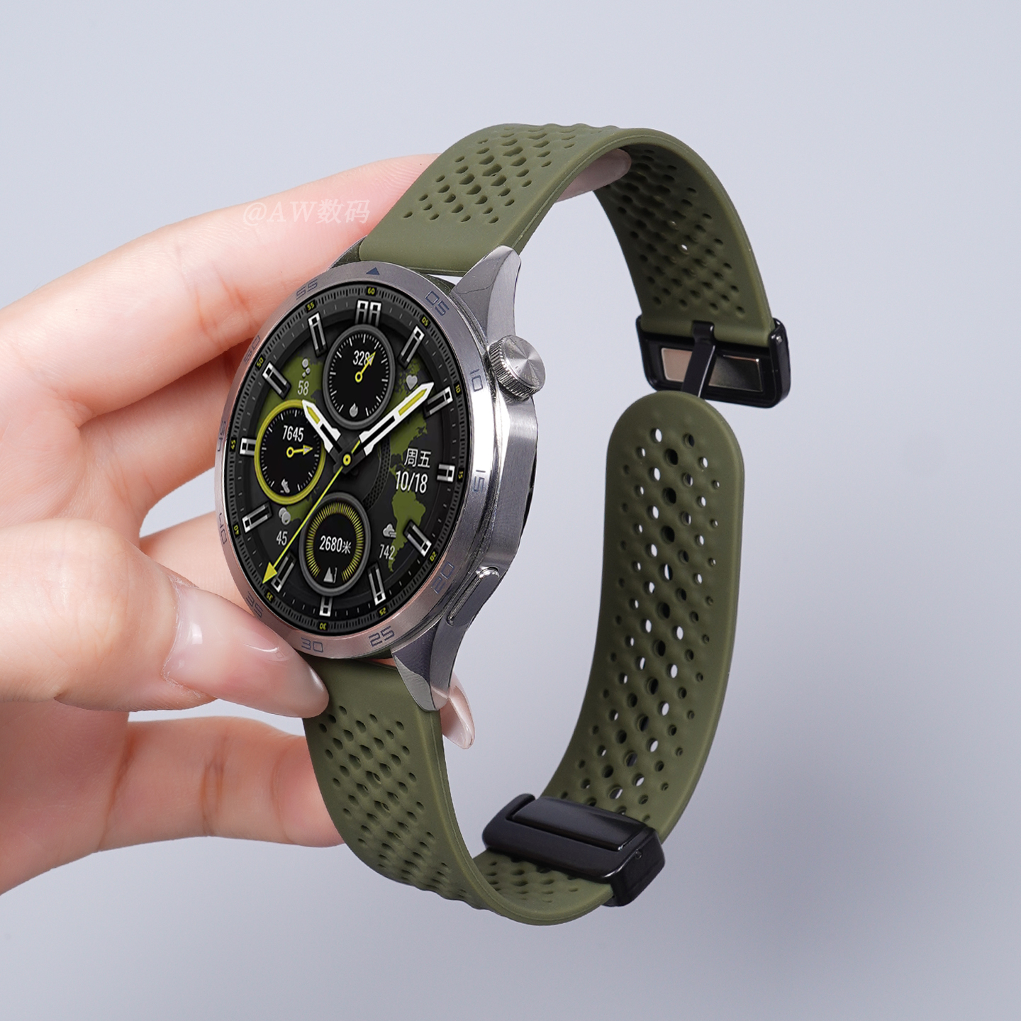 适用荣耀手表5pro表带磁吸硅胶