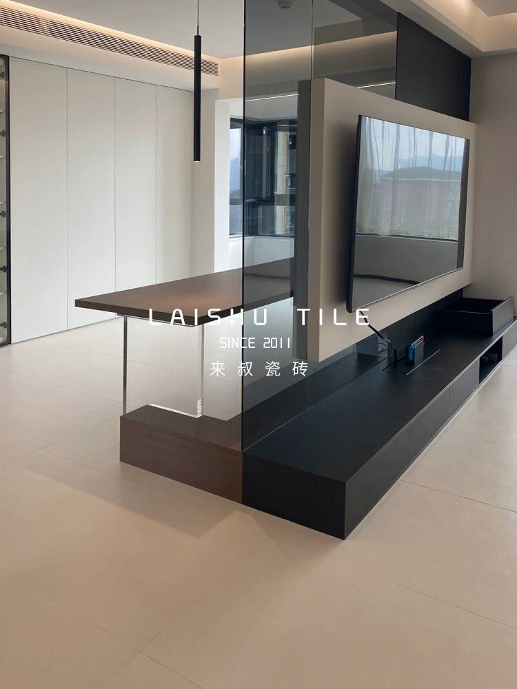 来叔侘寂风微水泥瓷砖客厅干粒刷抛磐多魔色自流平地砖卫生间瓷砖