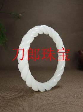 新疆和田白玉手镯雕花羊脂玉镯子精品昆仑玉圆条手环麻花纽丝玉镯