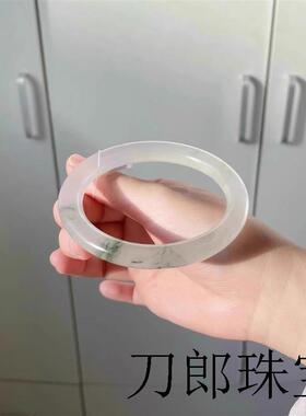 新疆天山翠手镯女冰种雪翠飘花金丝玉圆条温婉古韵玉镯礼物精品